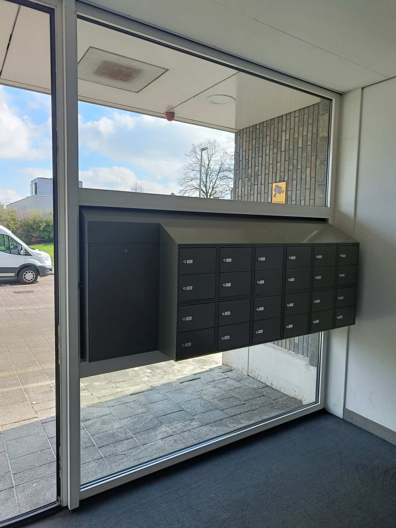 Postkast afwerking portiek rotterdam binnen